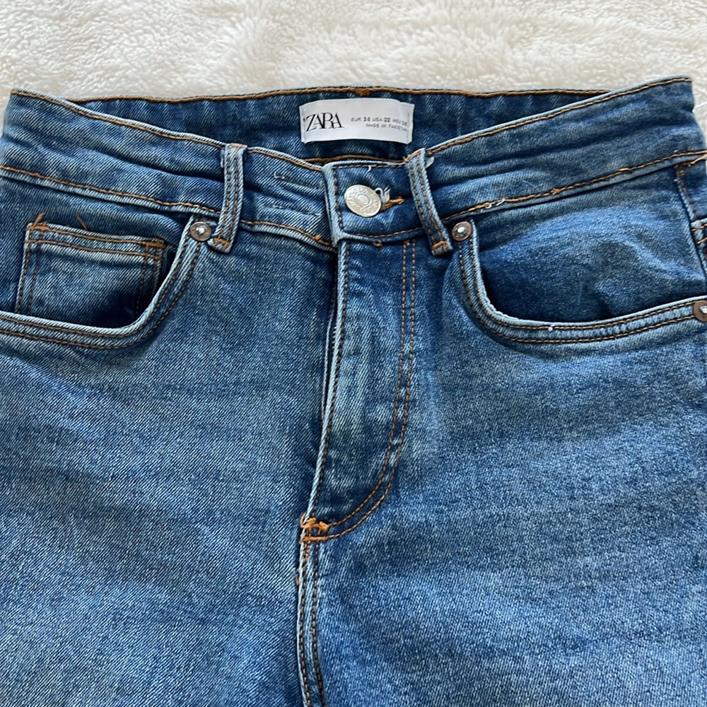 🎉HP🎉 ZARA - Cropped Flare Jeans - Picture 7 of 8